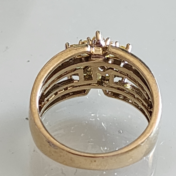 Dazzling Yellow Floral Gemstone Ring Size 8 Sterling Silver Gold Vermeil Jewelry - Picture 7 of 7